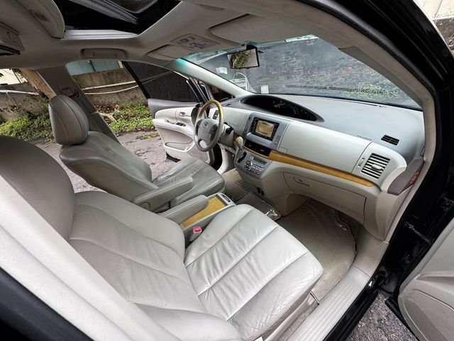 TOYOTA豐田 PREVIA  第20張相片