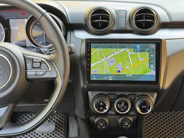 SUZUKI鈴木 SWIFT  第17張相片