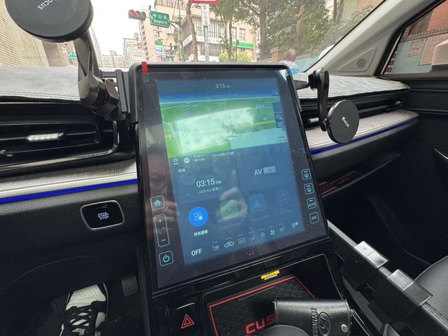 HYUNDAI現代 CUSTIN  第11張相片