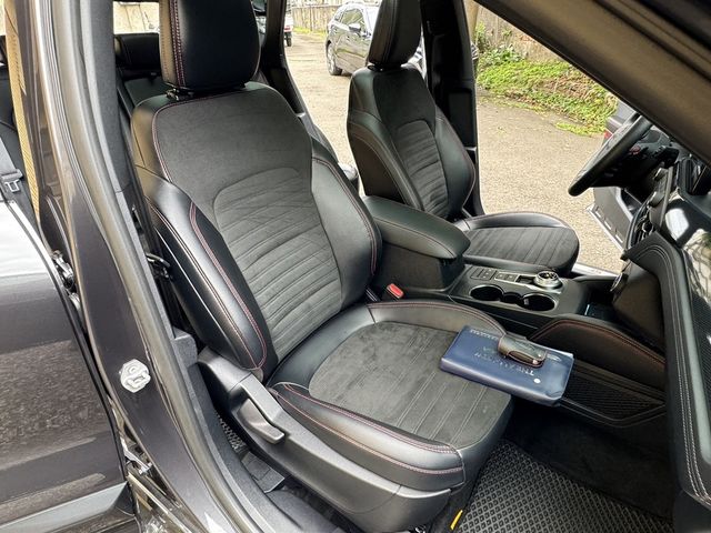 FORD福特 KUGA  第12張相片