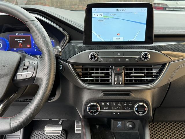 FORD福特 KUGA  第16張相片