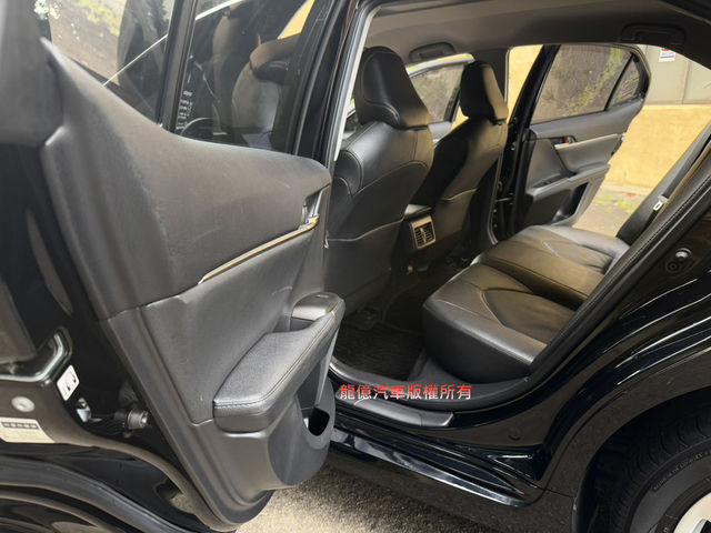 TOYOTA豐田 CAMRY  第5張相片