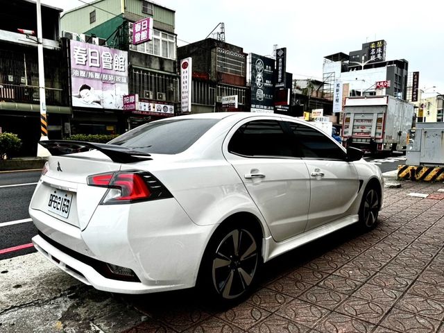 MITSUBISHI三菱 GRAND LANCER  第4張相片