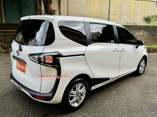 TOYOTA豐田 SIENTA  第2張相片