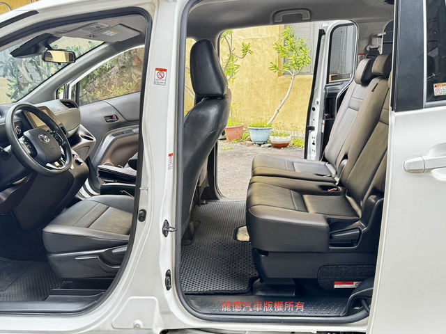 TOYOTA豐田 SIENTA  第6張相片