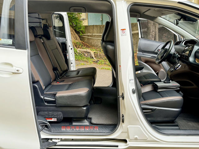 TOYOTA豐田 SIENTA  第8張相片