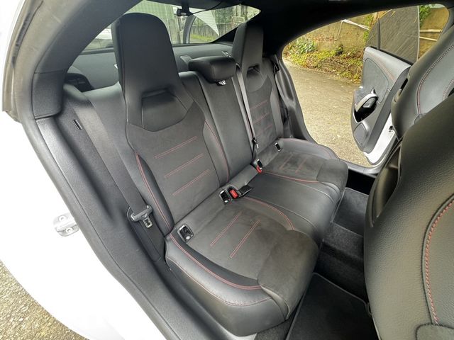 M-BENZ賓士 CLA200  第14張相片