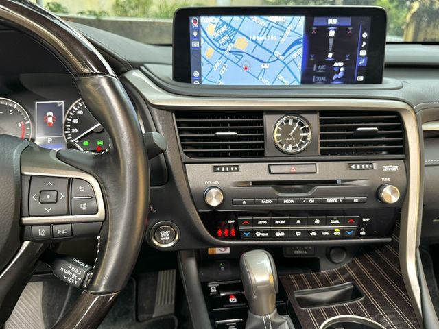 LEXUS凌志 RX300  第17張相片