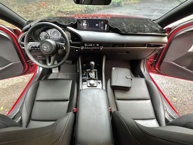 MAZDA馬自達 MAZDA 3  第3張相片