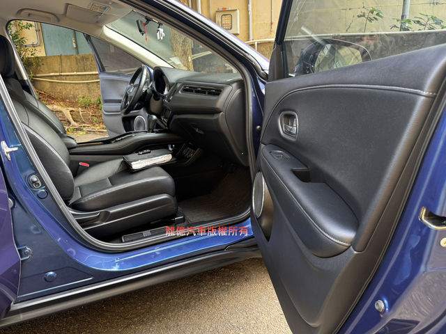 HONDA本田 HR-V  第8張相片