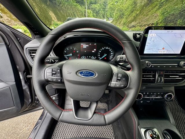 FORD福特 FOCUS  第12張相片