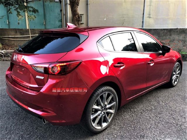 MAZDA馬自達 MAZDA 3  第2張相片