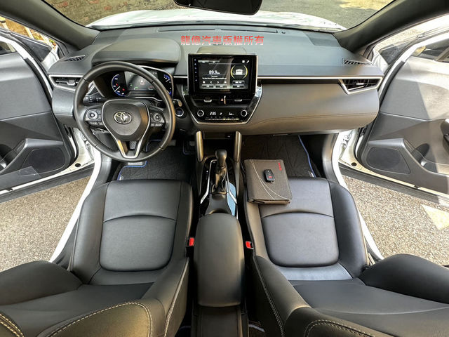 TOYOTA豐田 COROLLA CROSS HYBRID  第3張相片
