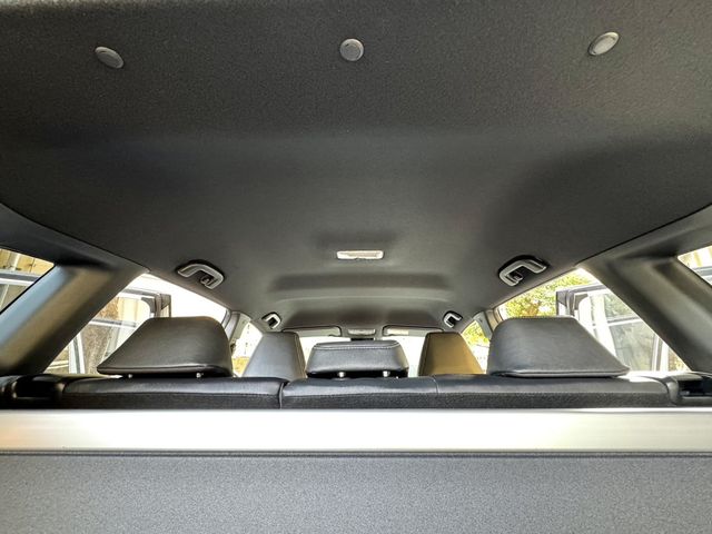 TOYOTA豐田 COROLLA CROSS HYBRID  第14張相片