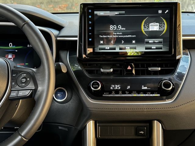 TOYOTA豐田 COROLLA CROSS HYBRID  第16張相片