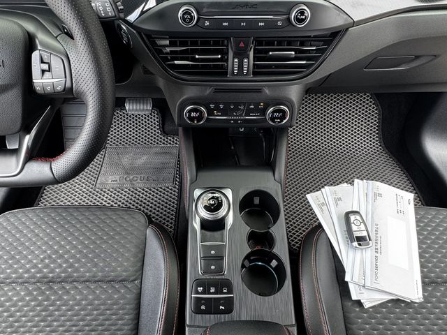 FORD福特 FOCUS  第18張相片