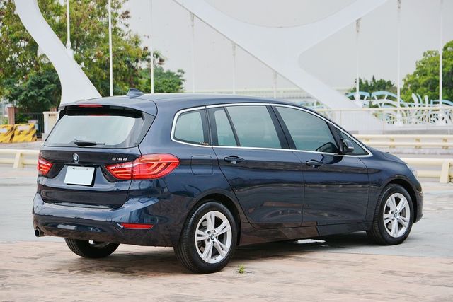 BMW寶馬 218D  第2張相片