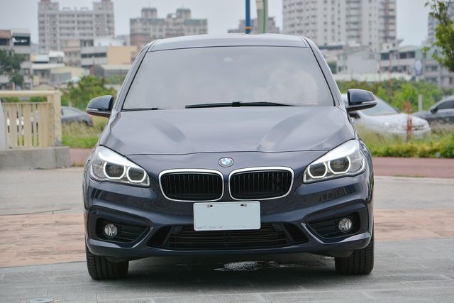 BMW寶馬 218D  第3張相片
