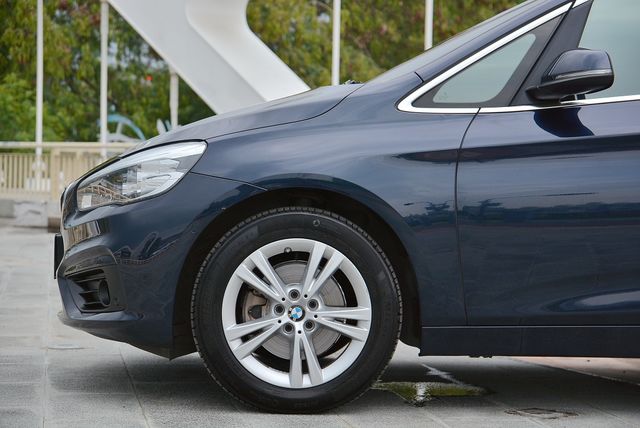 BMW寶馬 218D  第5張相片