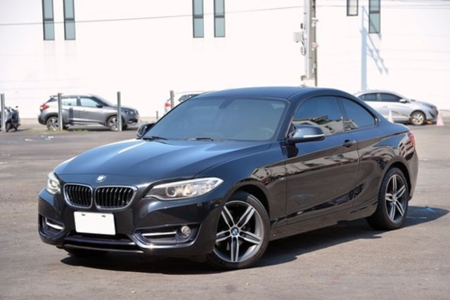 BMW寶馬 220I  第1張相片