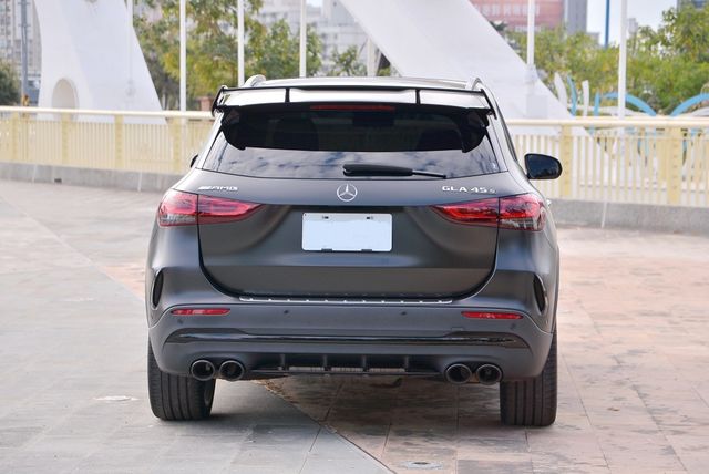 M-BENZ賓士 GLA45 AMG  第4張相片