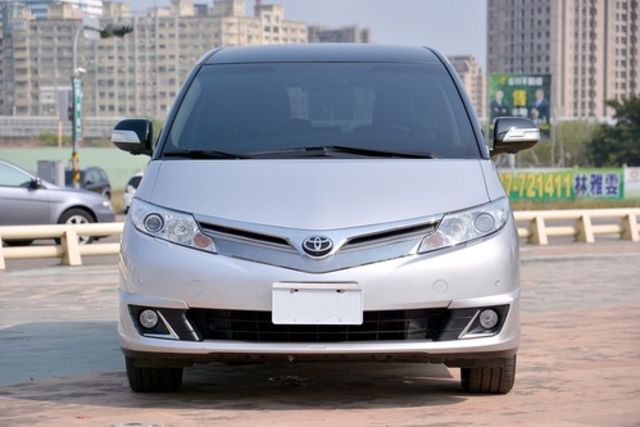 TOYOTA豐田 PREVIA  第3張相片