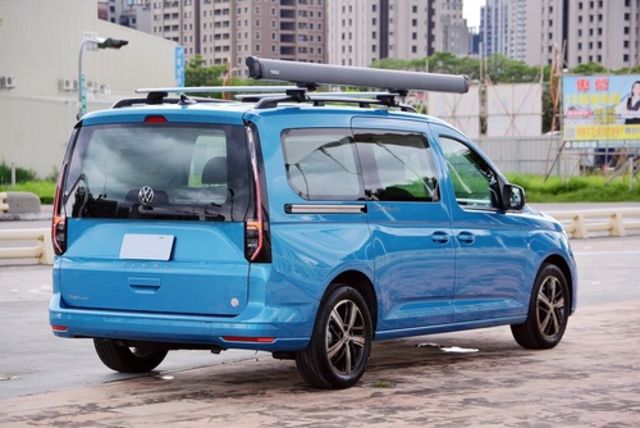 VOLKSWAGEN福斯 CADDY  第2張相片