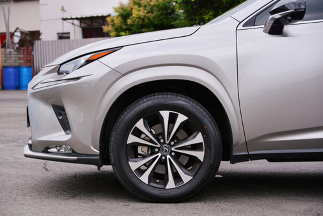 LEXUS凌志 NX200  第5張相片