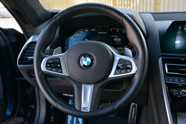 BMW寶馬 M850I XDRIVE COUPE  第14張相片