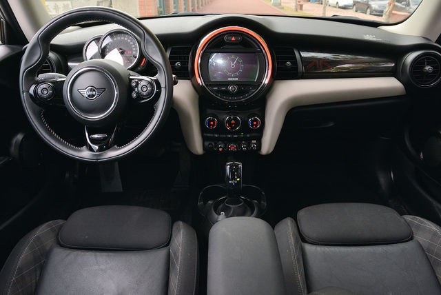 MINI迷你 HATCH  第14張相片
