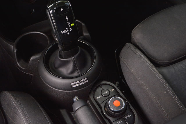 MINI迷你 HATCH  第15張相片
