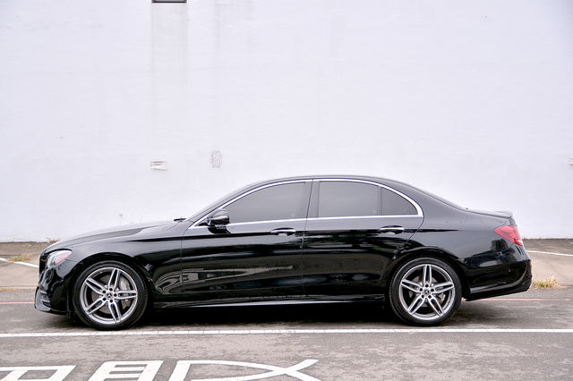 M-BENZ賓士 E300  第7張相片