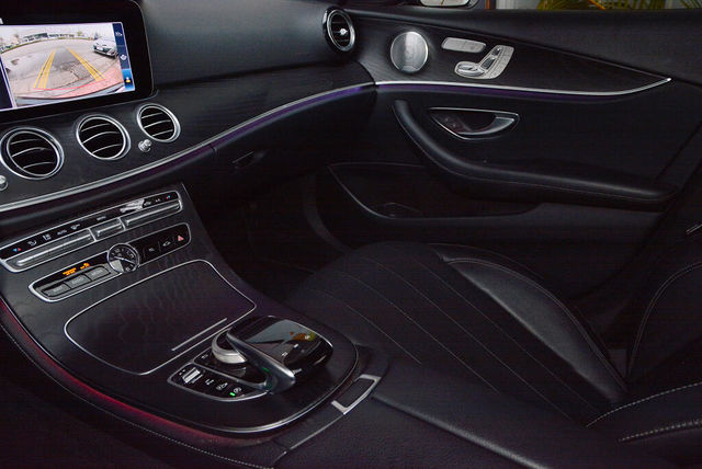 M-BENZ賓士 E300  第13張相片