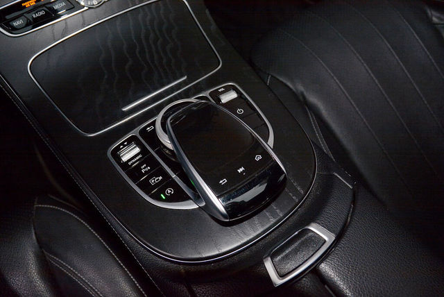 M-BENZ賓士 E300  第17張相片