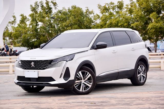 PEUGEOT寶獅 5008  第1張相片