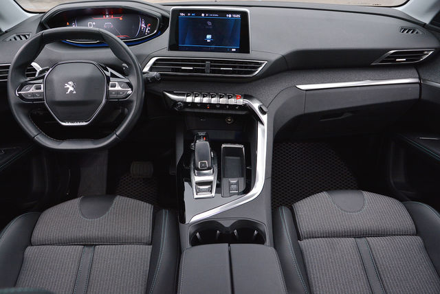 PEUGEOT寶獅 5008  第13張相片