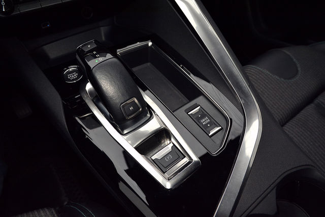 PEUGEOT寶獅 5008  第15張相片