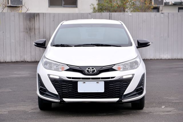 TOYOTA豐田 YARIS  第3張相片