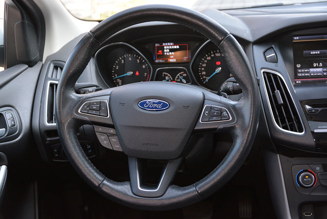 FORD福特 FOCUS  第10張相片