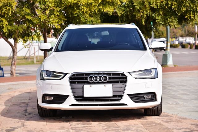 AUDI奧迪 A4 AVANT  第3張相片