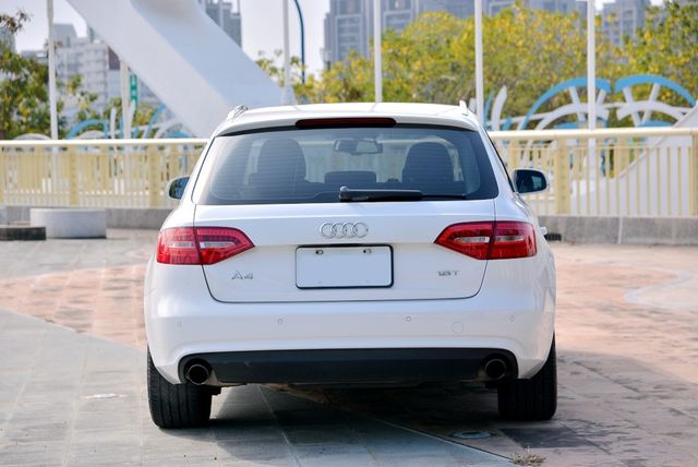 AUDI奧迪 A4 AVANT  第4張相片