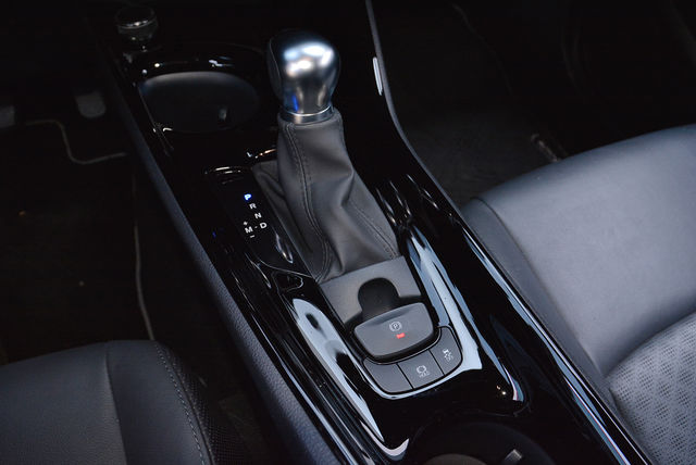 TOYOTA豐田 C-HR  第14張相片