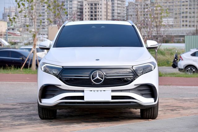 M-BENZ賓士 EQA250  第3張相片