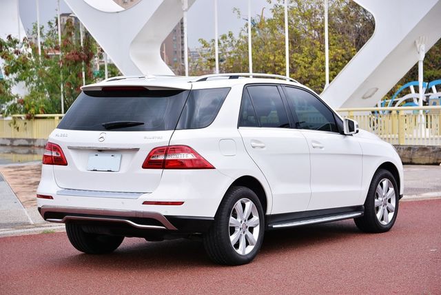 M-BENZ賓士 ML350  第2張相片