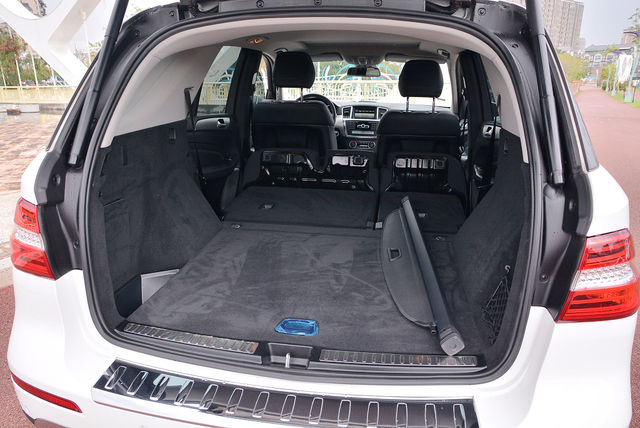 M-BENZ賓士 ML350  第8張相片