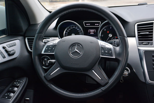 M-BENZ賓士 ML350  第12張相片