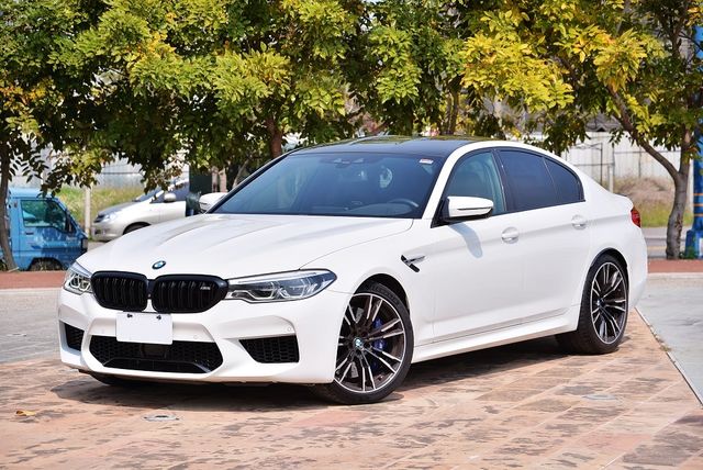 BMW寶馬 M5 SEDAN  第1張相片