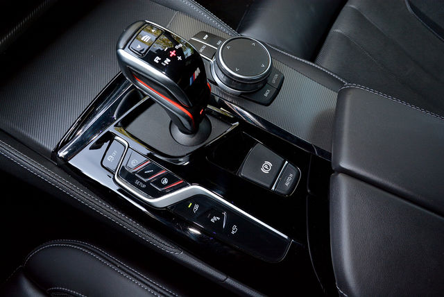 BMW寶馬 M5 SEDAN  第16張相片