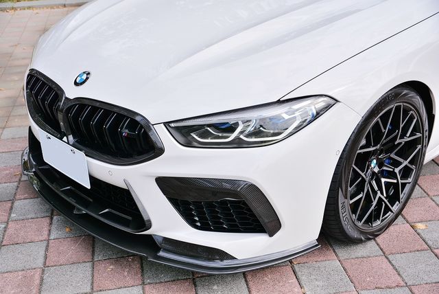 BMW寶馬 M8 COUPE  第6張相片