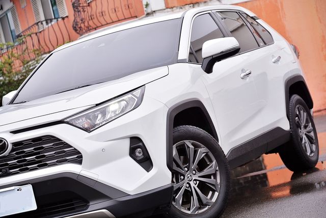 TOYOTA豐田 RAV4  第11張相片